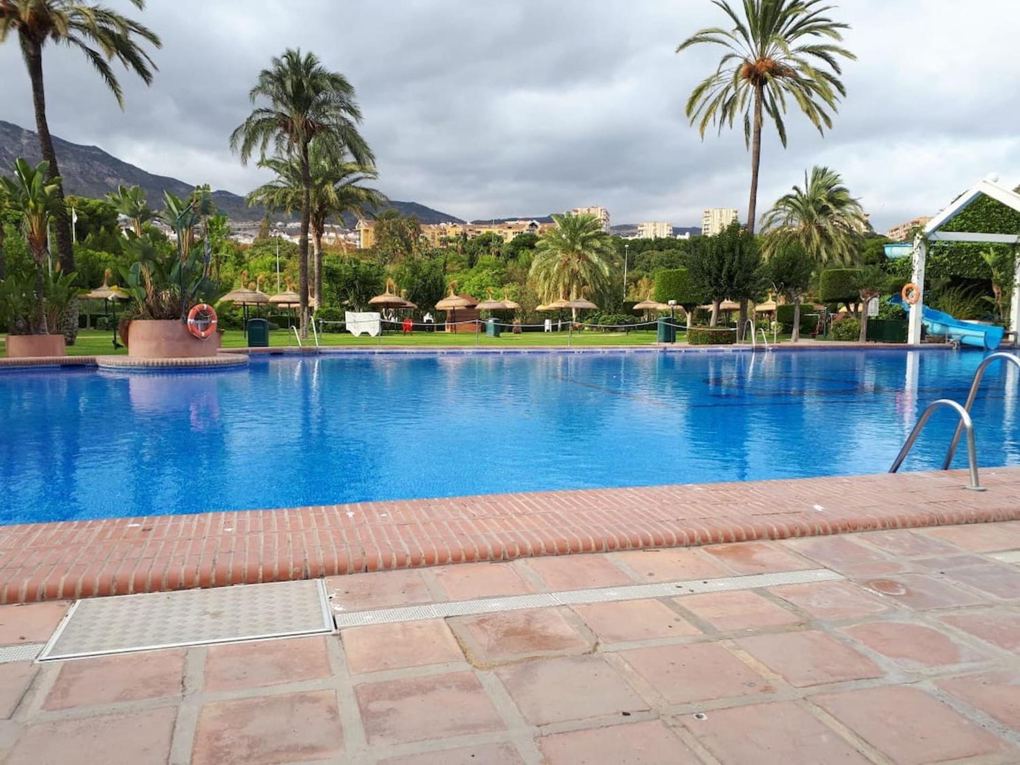 Deluxe In Benalbeach With Water Park Appartement *