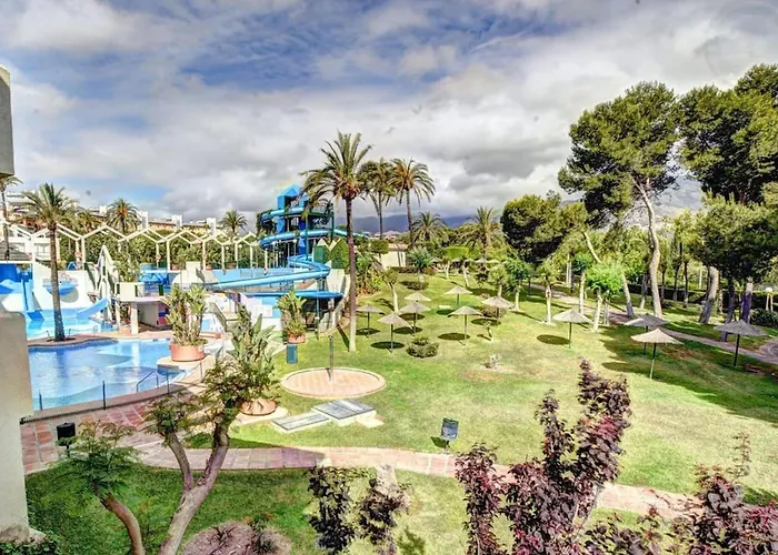 Deluxe Apartment In Benalbeach With Water Park